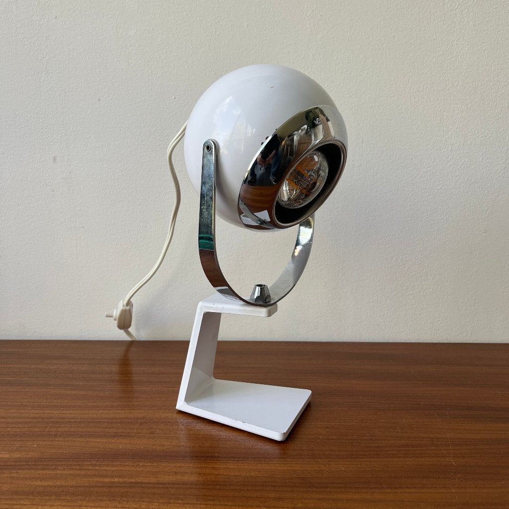 Jaren 70 Italiaans design eyeball lamp bol gietijzer voet, Gebruikt, Eyeball lamp, Vintage, Ophalen of Verzenden