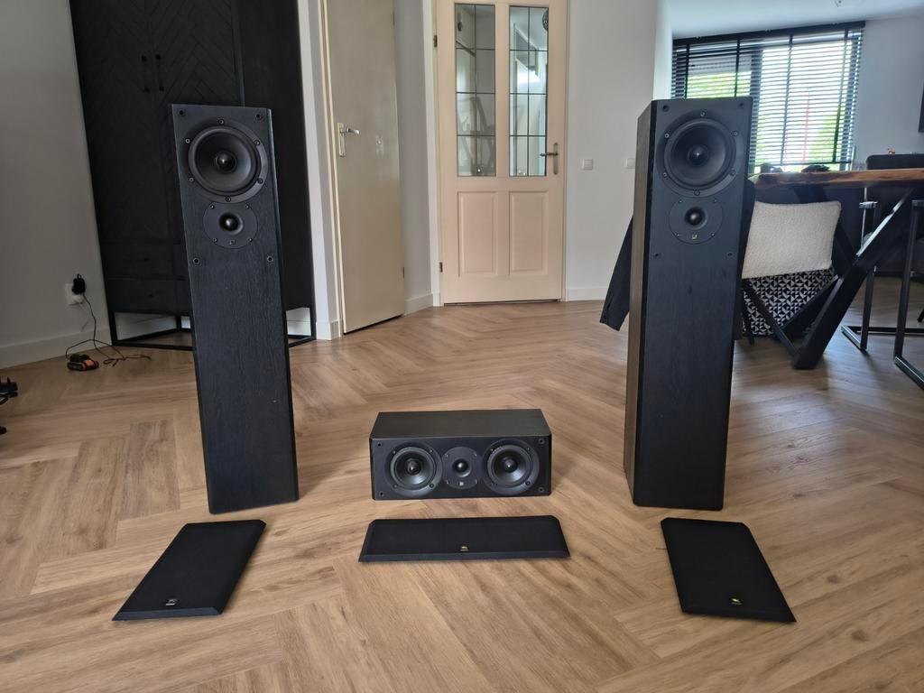 Cresta speakerset & centrespeaker