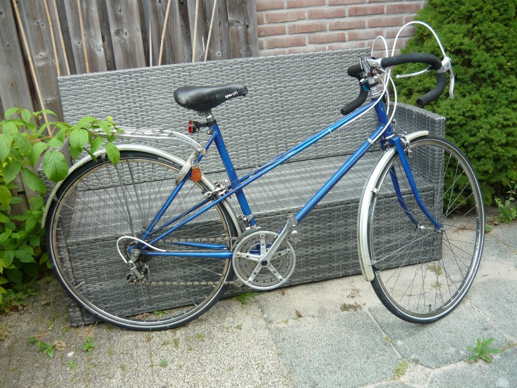 Leuk  klein oldtimer fietsje, Fietsen en Brommers, Fietsen | Oldtimers, Ophalen