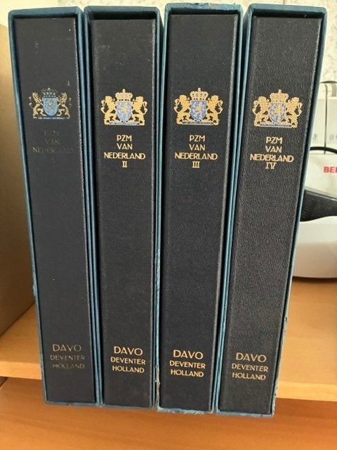 4 albums met ongestempelde postzegelmapjes, Ophalen of Verzenden, Nederland