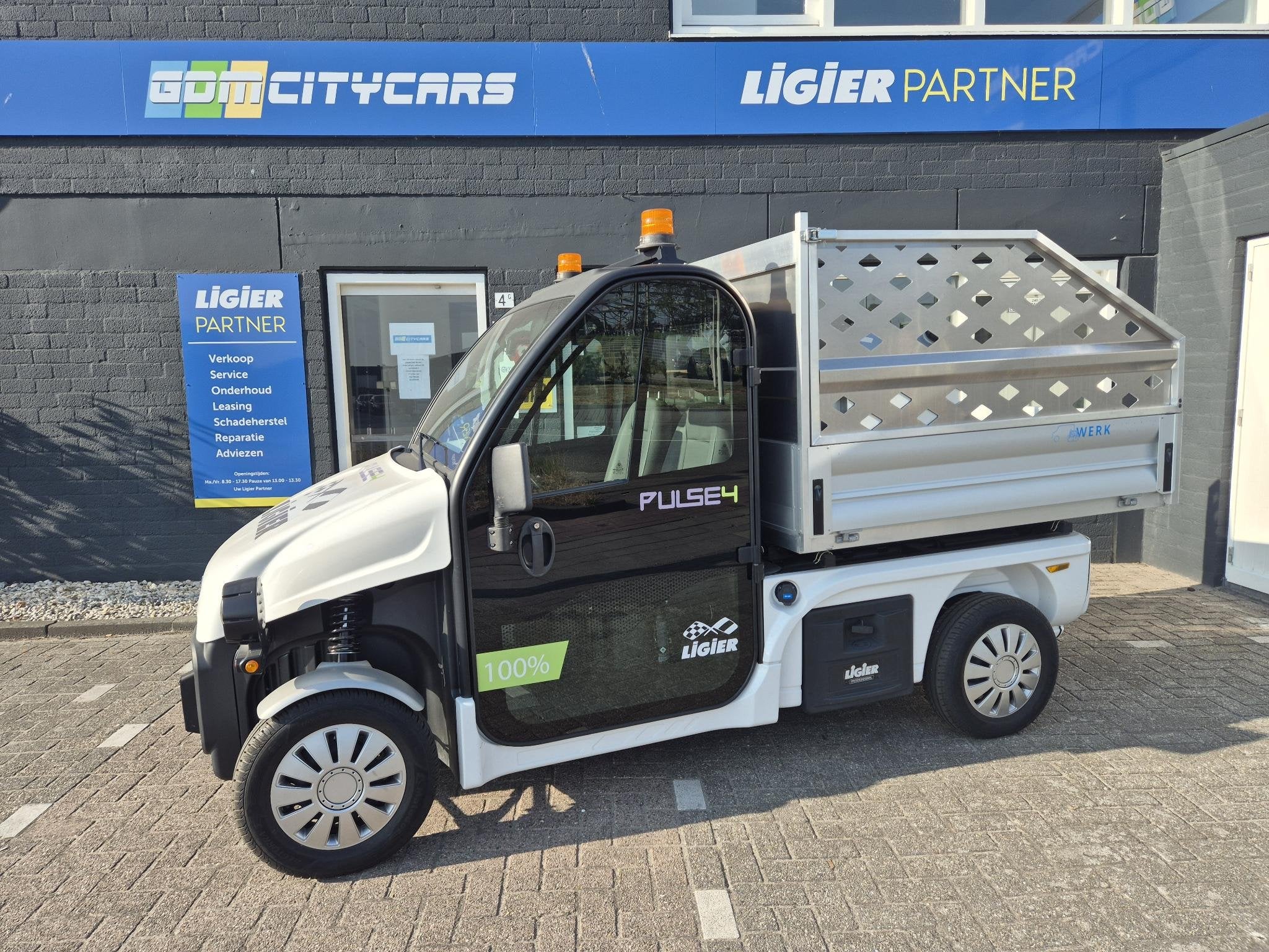Ligier Pulse 4 Pulse 4 elektrisch cargo demo voertuig, Auto's, Dealer onderhouden, Stof, 275 kg, 11 pk