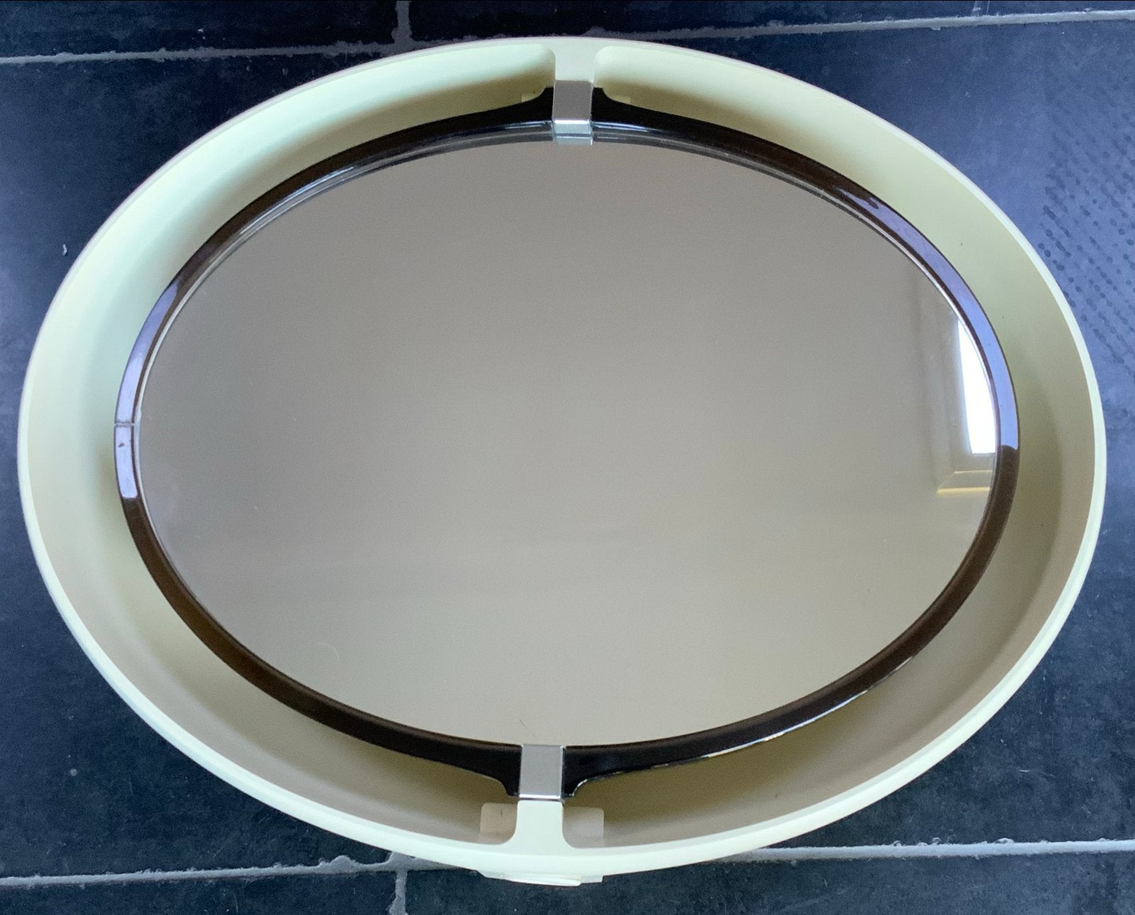Vintage Allibert spiegel met verlichting en stopcontact, Ophalen of Verzenden, Ovaal, 50 tot 100 cm, Minder dan 100 cm