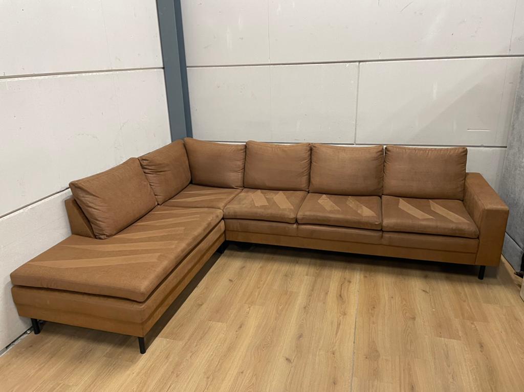 Mooie luxe suede cognac bruine hoekbank - GEREINIGD!!!