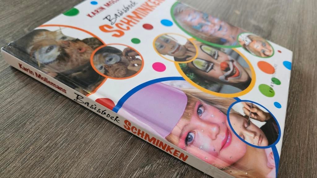 Basishboek Schminken - Karin Mollemans, Boeken, Karin Mollemans, Ophalen of Verzenden, Zo goed als nieuw, Overige onderwerpen