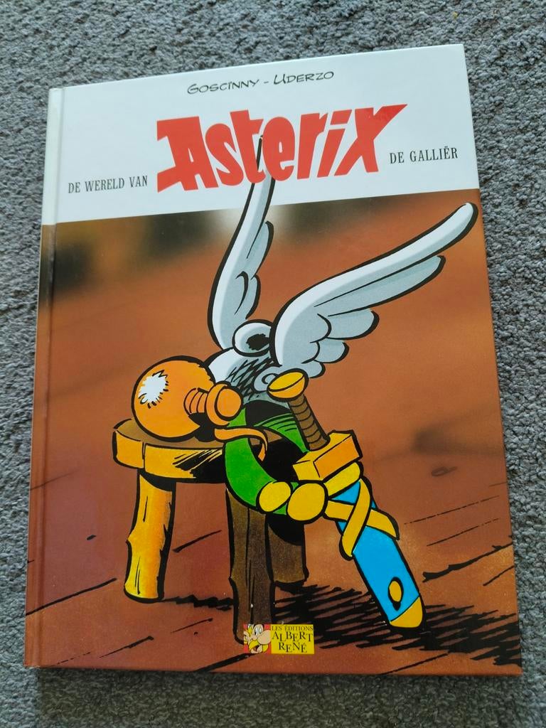 Asterix De Galliër - De Wereld van Asterix, Boeken, Eén stripboek, Ophalen of Verzenden, Zo goed als nieuw, Goscinny - Uderzo