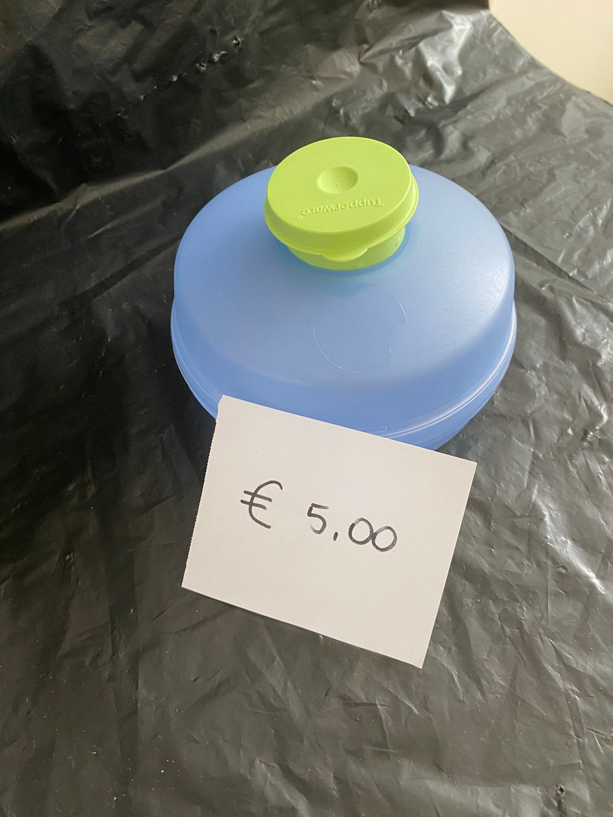 Tupperware Bewaardoos Lichtblauw met Sausbakje - Nieuw, Huis en Inrichting, Bewaardoos, Blauw, Nieuw, Luchtdicht