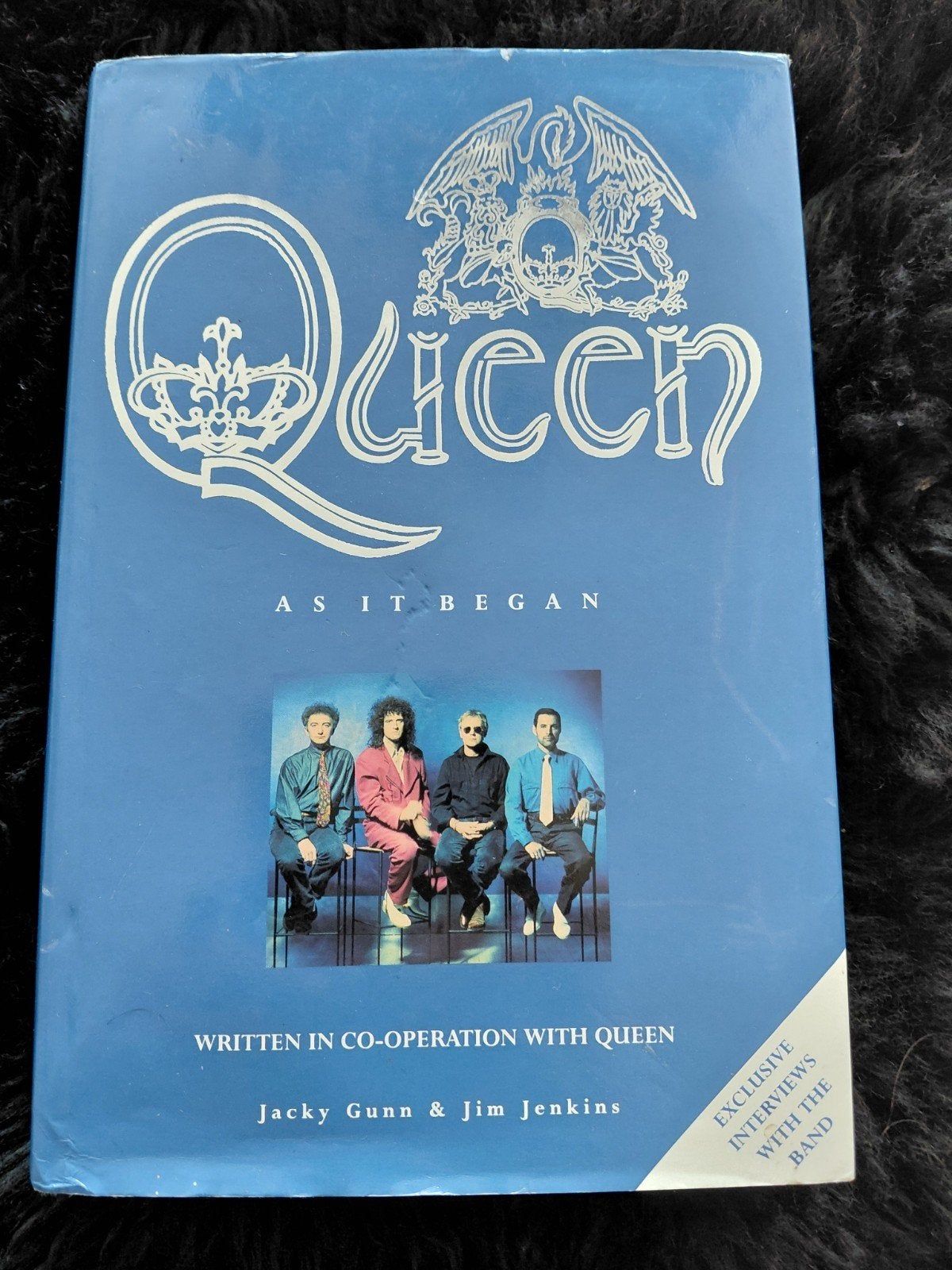 Queen: As It Began - Exclusieve interviews met de band, Boeken, Ophalen of Verzenden, Gelezen, Jacky Gunn & Jim Jenkins, Europa overig