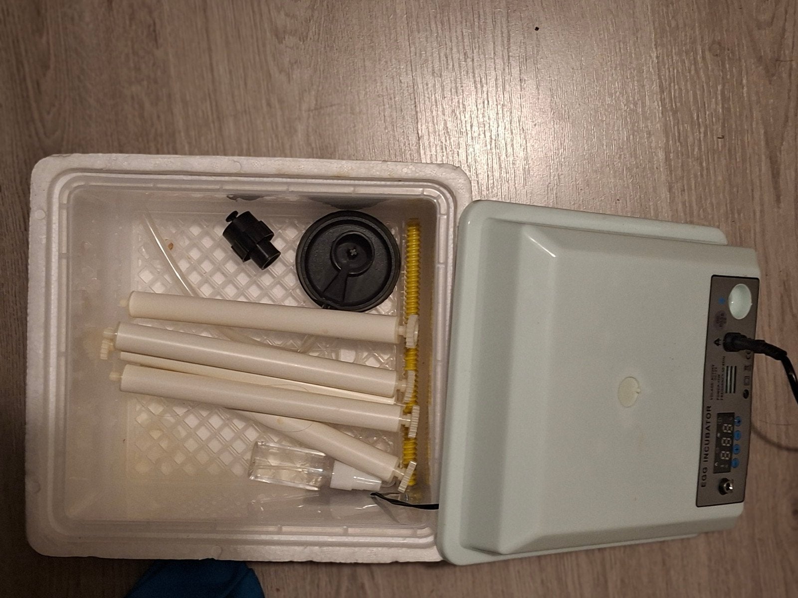 broed machine, Ophalen of Verzenden, Zo goed als nieuw, Broedmachine