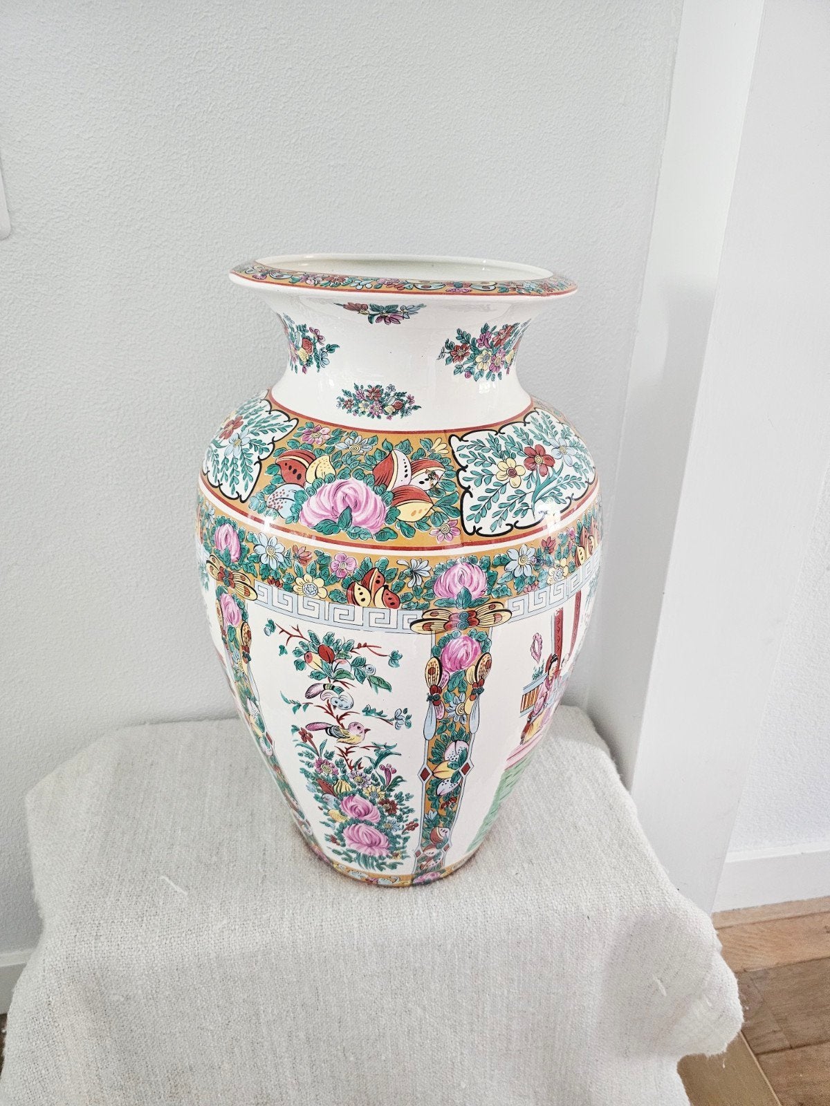 Grote Chinese vaas met bloemen en vogels, Antiek en Kunst, Ophalen