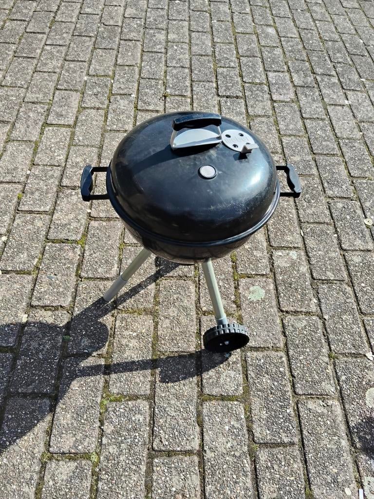 Kinderbarbecue op wielen, Ophalen