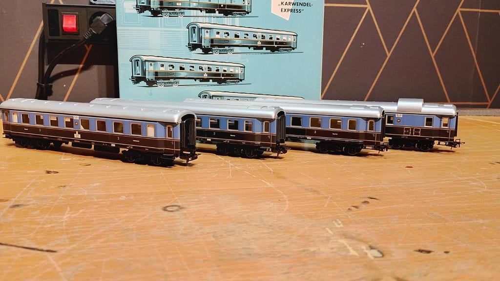 Märklin 40361 Wagen set Karwendel express, Wisselstroom, Ophalen of Verzenden, Märklin, Nieuw