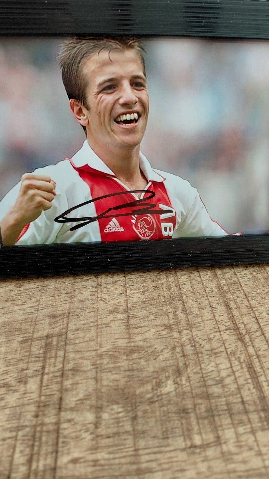 Gesigneerde Rafael van der Vaart foto, Verzamelen, Sportartikelen en Voetbal, Ophalen of Verzenden