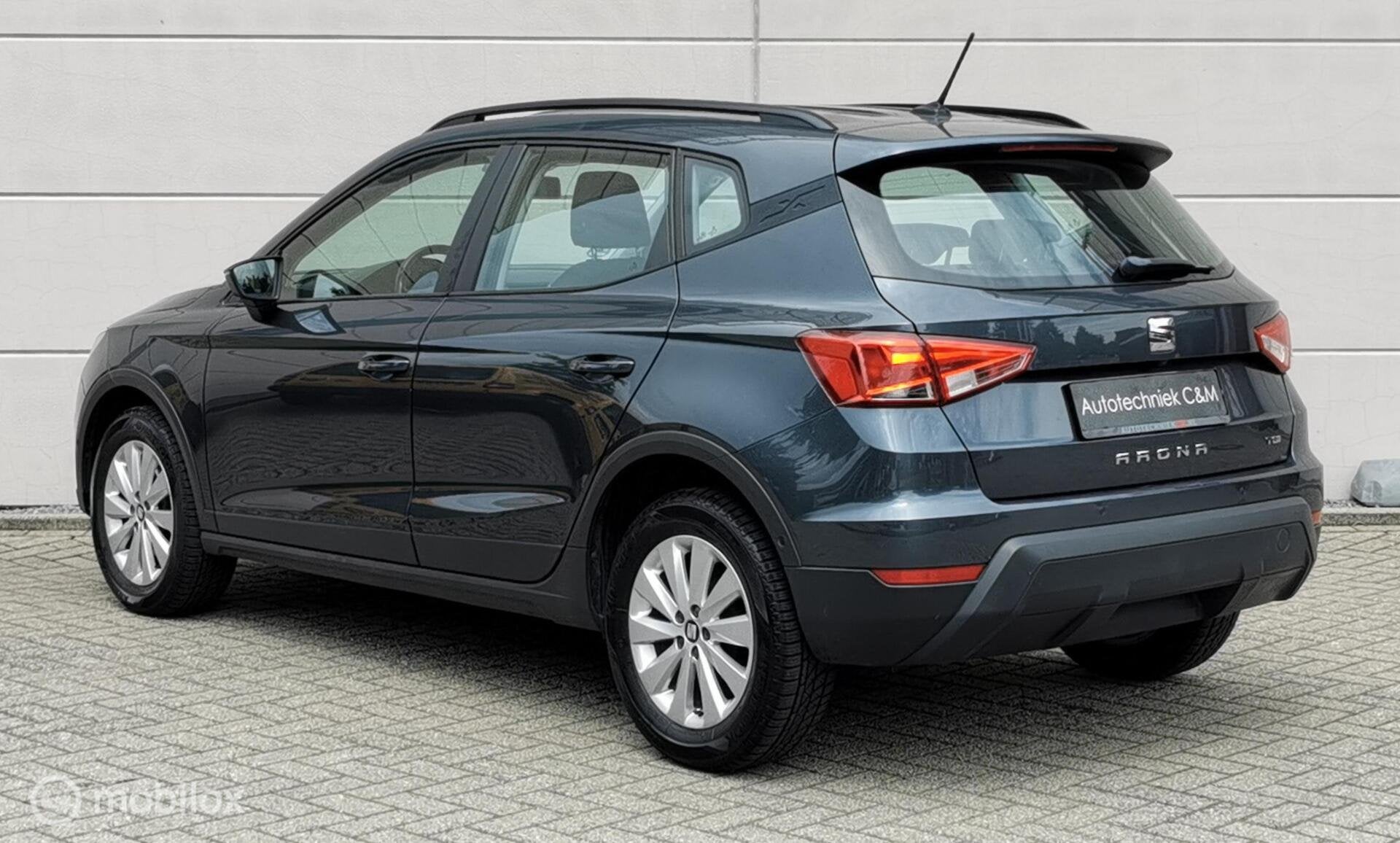 SEAT ARONA 1.0 TGI STYLE/90PK/CAMERA/CARPLAY/DAB/CRUISE/PDC/, Auto's, Seat, Voorwielaandrijving, Dealer onderhouden, Stof, CNG (Aardgas)