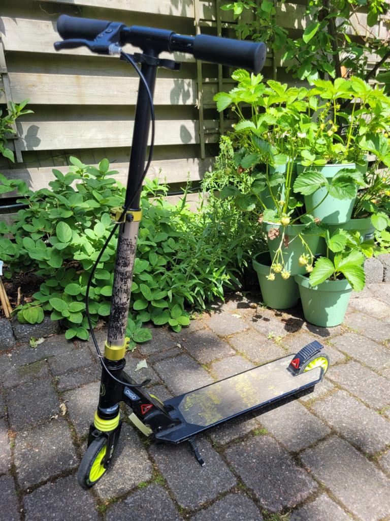 Oxelo MID5 Step Zwart/Groen, Ophalen, Gebruikt, Gewone step, Decathlon Oxelo