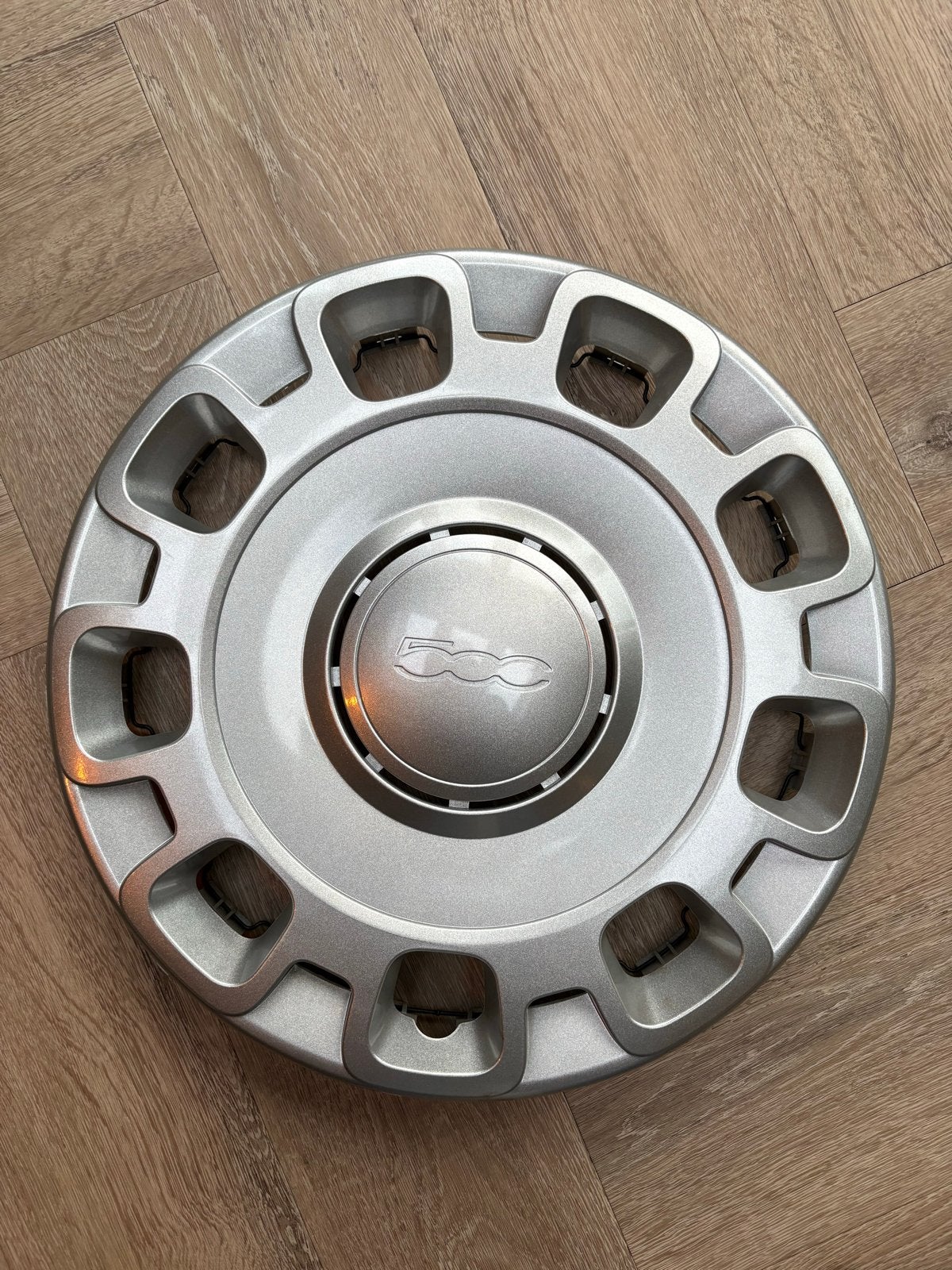 Zo goed als nieuwe Fiat 500 velg 15 inch, Ophalen of Verzenden, Zo goed als nieuw