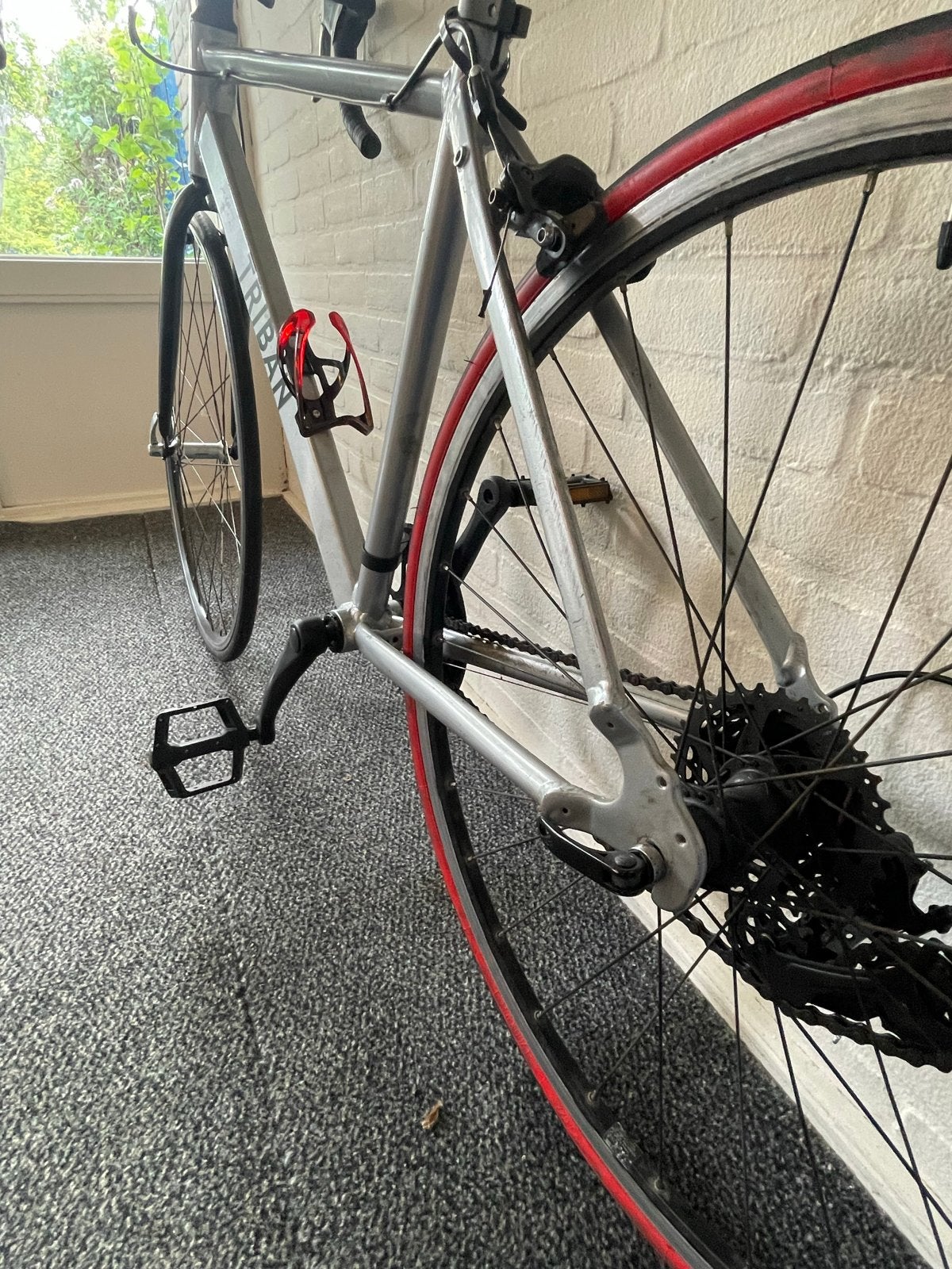 Triban racefiets RC100 - gepersonaliseerd rood, Overige merken, Gebruikt, Aluminium, Ophalen of Verzenden