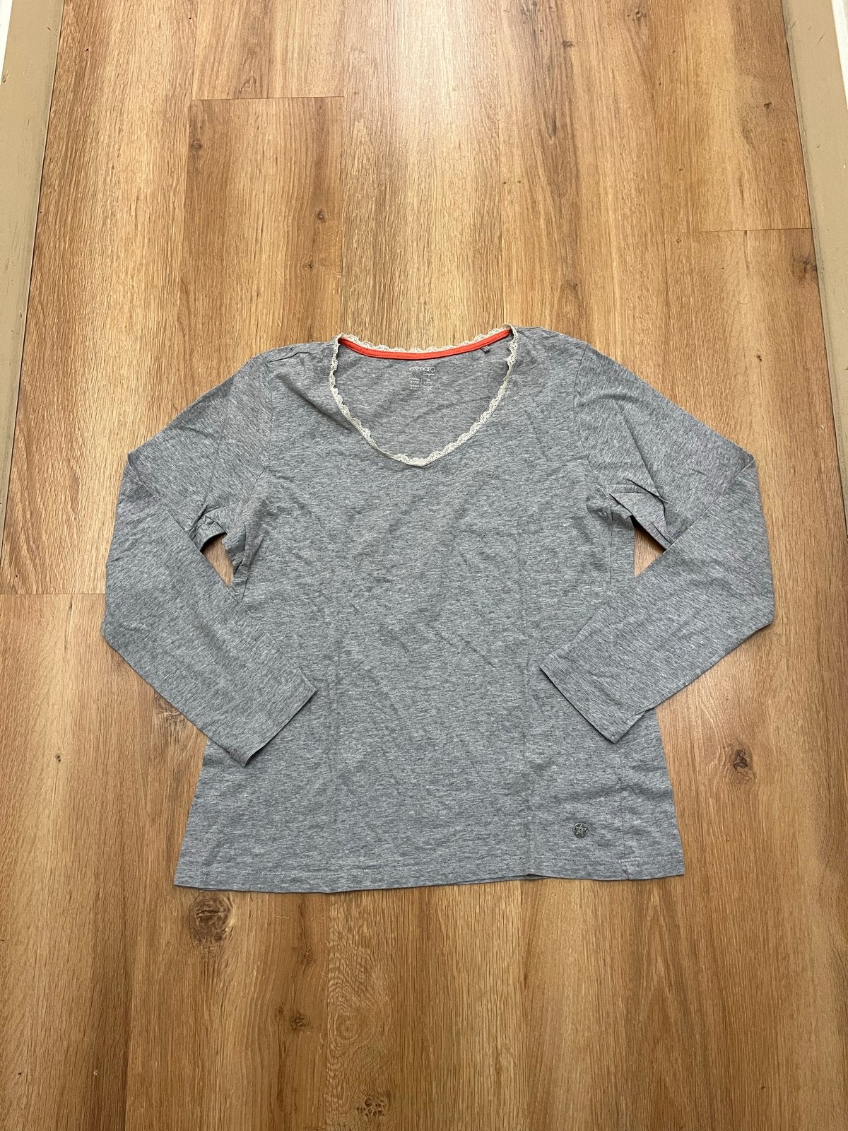 Esmara Lingerie grijs shirt met lange mouwen en kant, Ophalen of Verzenden, Gedragen, Maat 38/40 (M)