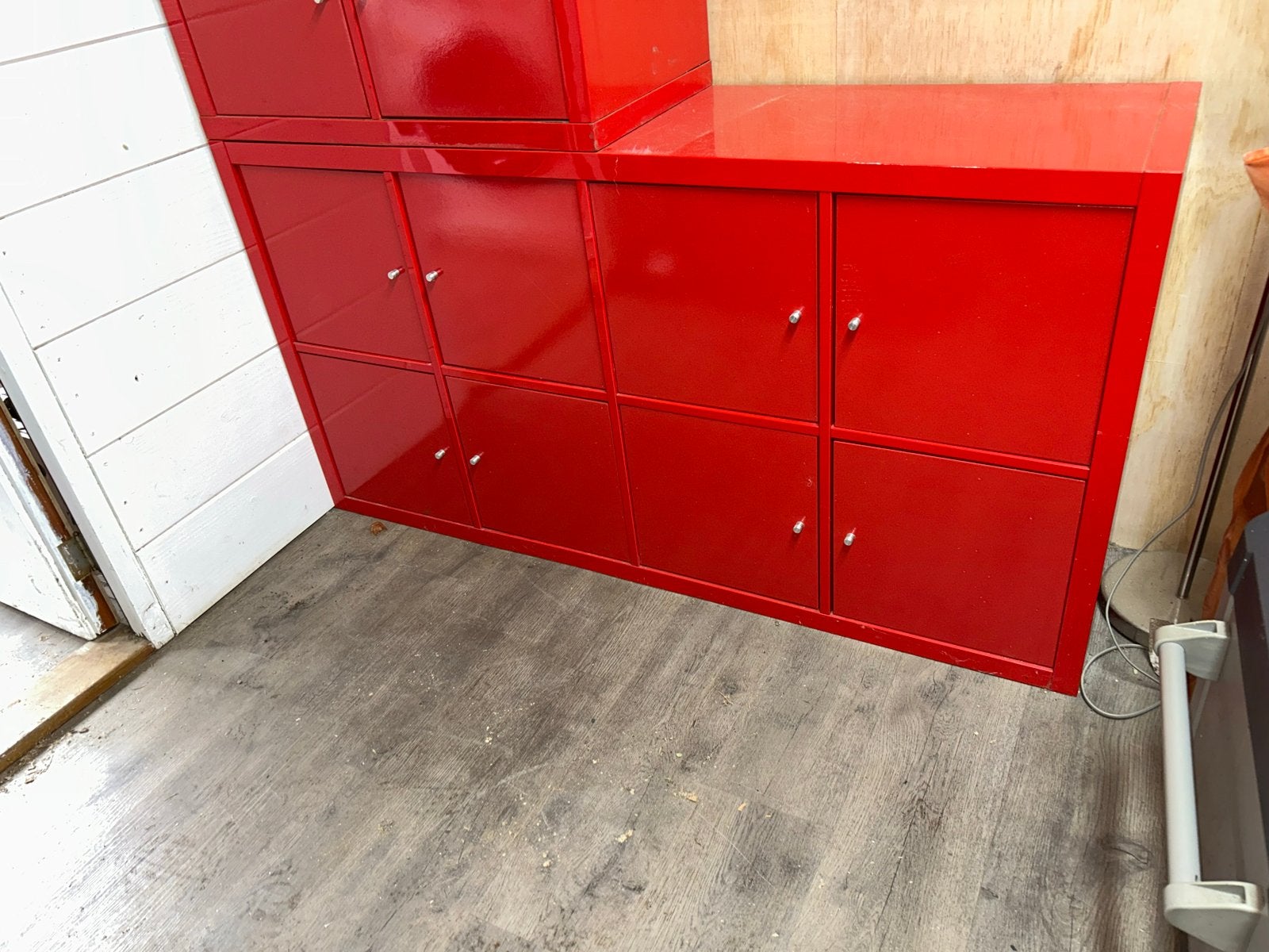 2 rode IKEA Kallax kasten (staand en liggend model), Ophalen, Overige materialen, 100 tot 150 cm, 25 tot 50 cm