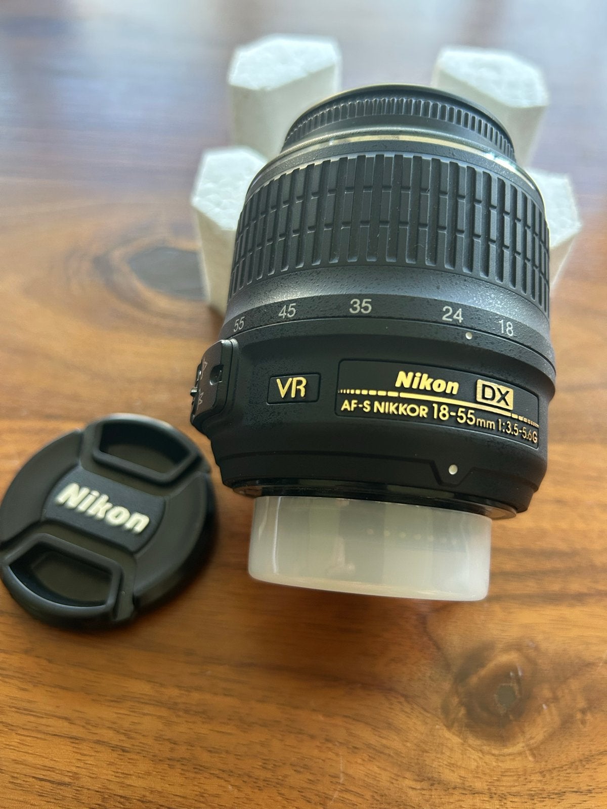 Nikon AF-S DX NIKKOR 18-55mm f/3.5-5.6G VR Lens, Audio, Tv en Foto, Ophalen, Autofocus, Nikon, Zo goed als nieuw