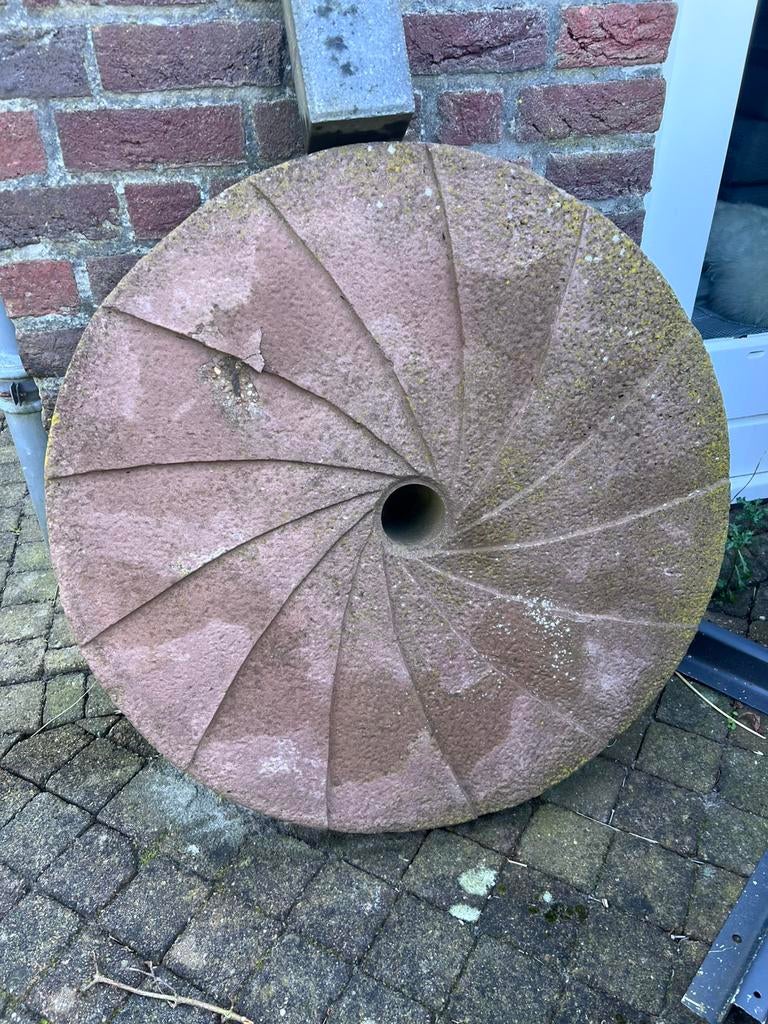 Molensteen doorsnee 80cm, Ophalen, Zo goed als nieuw, Beton, Waterornament