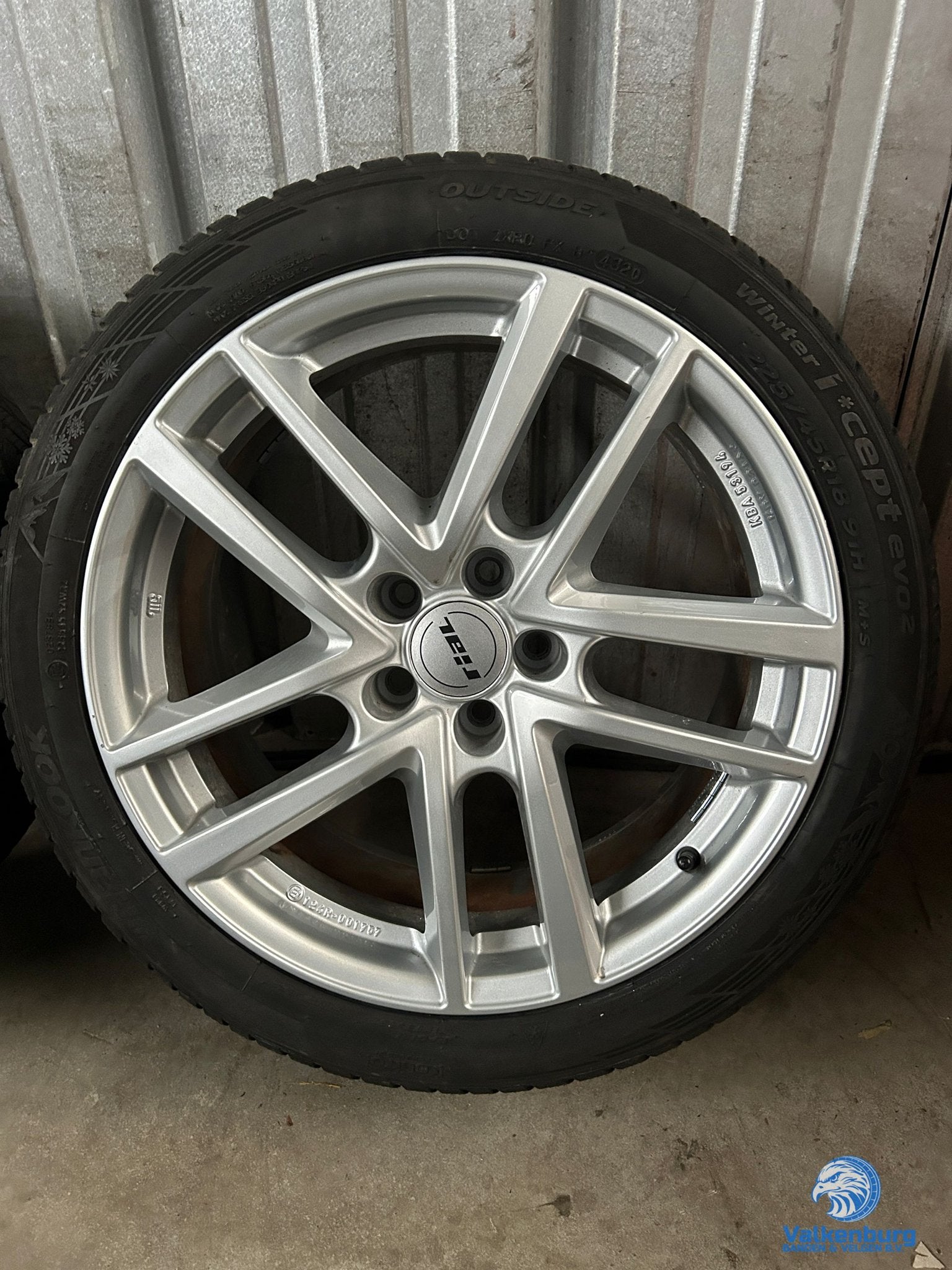 6-7mm! Volvo S60 V60 Ford Mondeo 18 inch velgen 5x108 winter, 18 inch, Gebruikt, -, -
