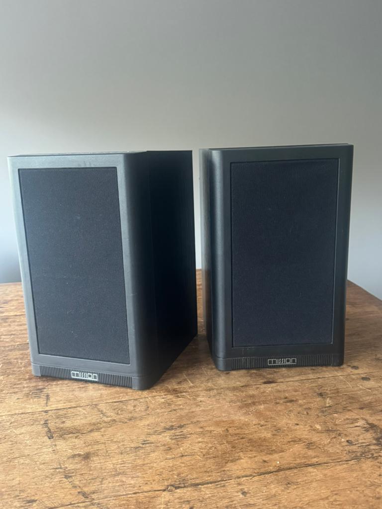 Mission boekenplank luidsprekers, Audio, Tv en Foto, Overige merken, Ophalen of Verzenden, Zo goed als nieuw, 60 tot 120 watt