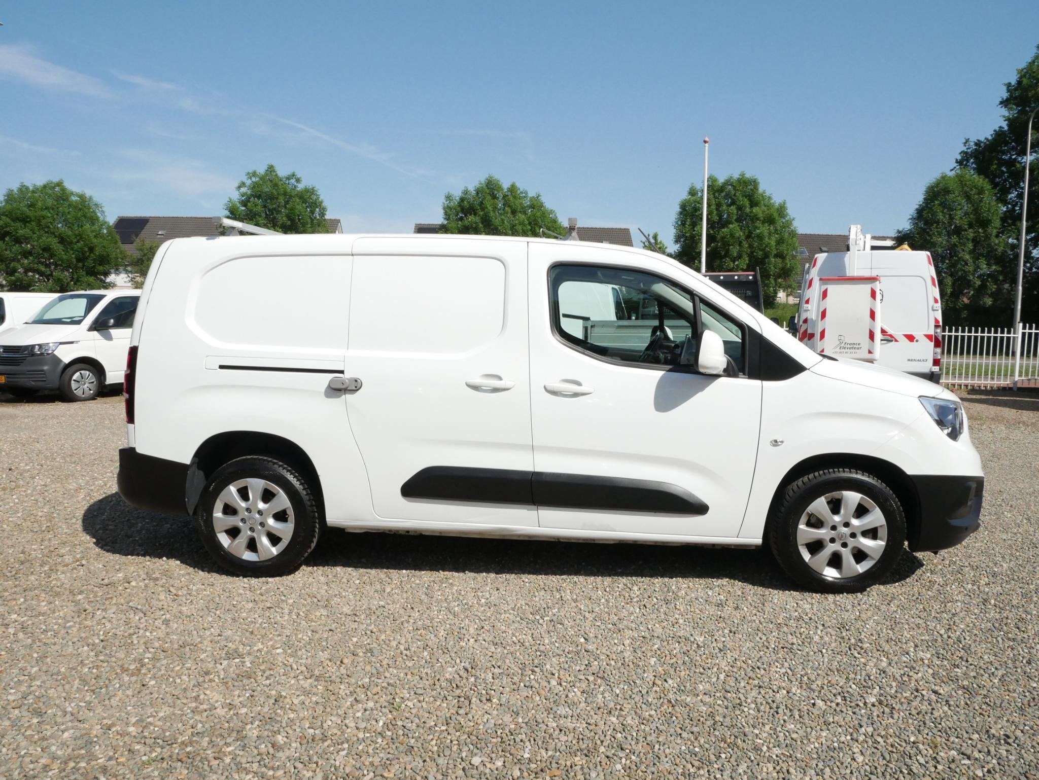 Opel Combo 1.5D 130PK L2 Automaat Airco Keurige auto, Dealer onderhouden, Stof, Gebruikt, 4 cilinders