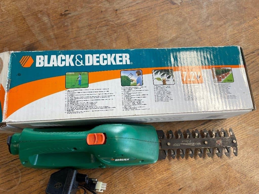 Oplaadbare heggeschaar, Ophalen, Gebruikt, Accu, Black & Decker