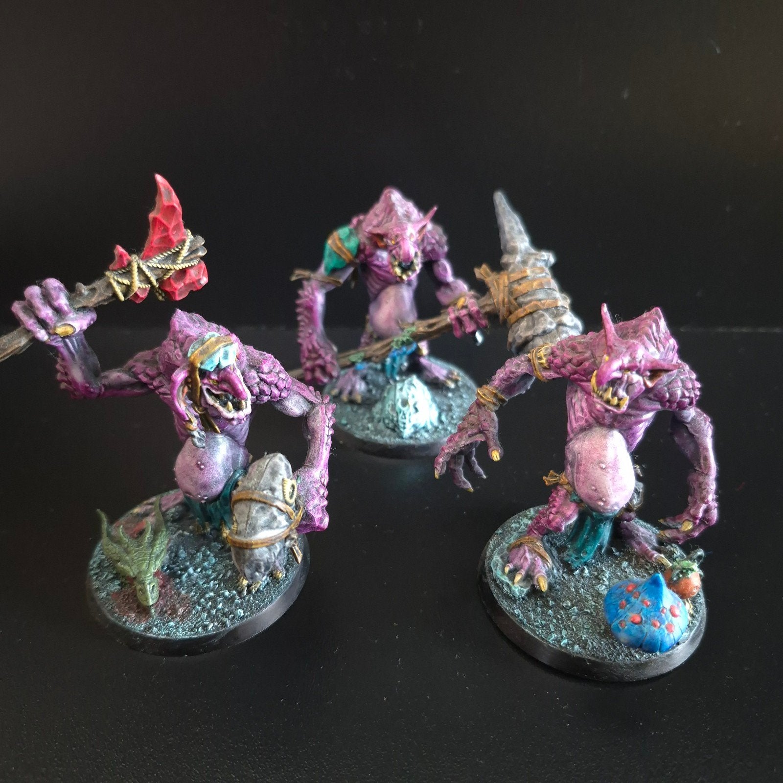 Warhammer AoS: 3x Geschilderde Rockgut Troggoths, Gebruikt, Figuurtje(s), Warhammer, Ophalen of Verzenden