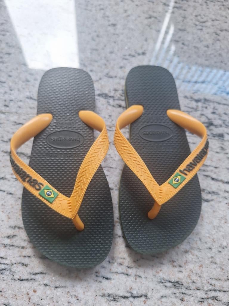 Havaianas Brasil Logo slippers groen/geel maat 33-34, Kinderen en Baby's, Kinderkleding | Schoenen en Sokken, Ophalen of Verzenden