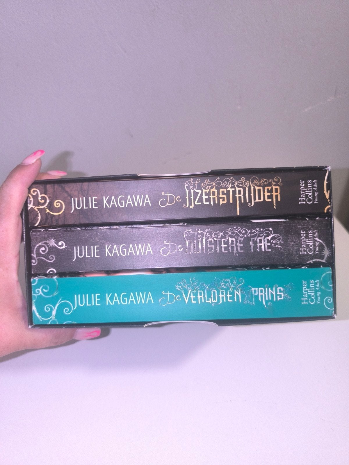 Julie Kagawa - The Iron Fey Boxset (3 boeken), Boeken, Ophalen of Verzenden, Zo goed als nieuw, Julie Kagawa
