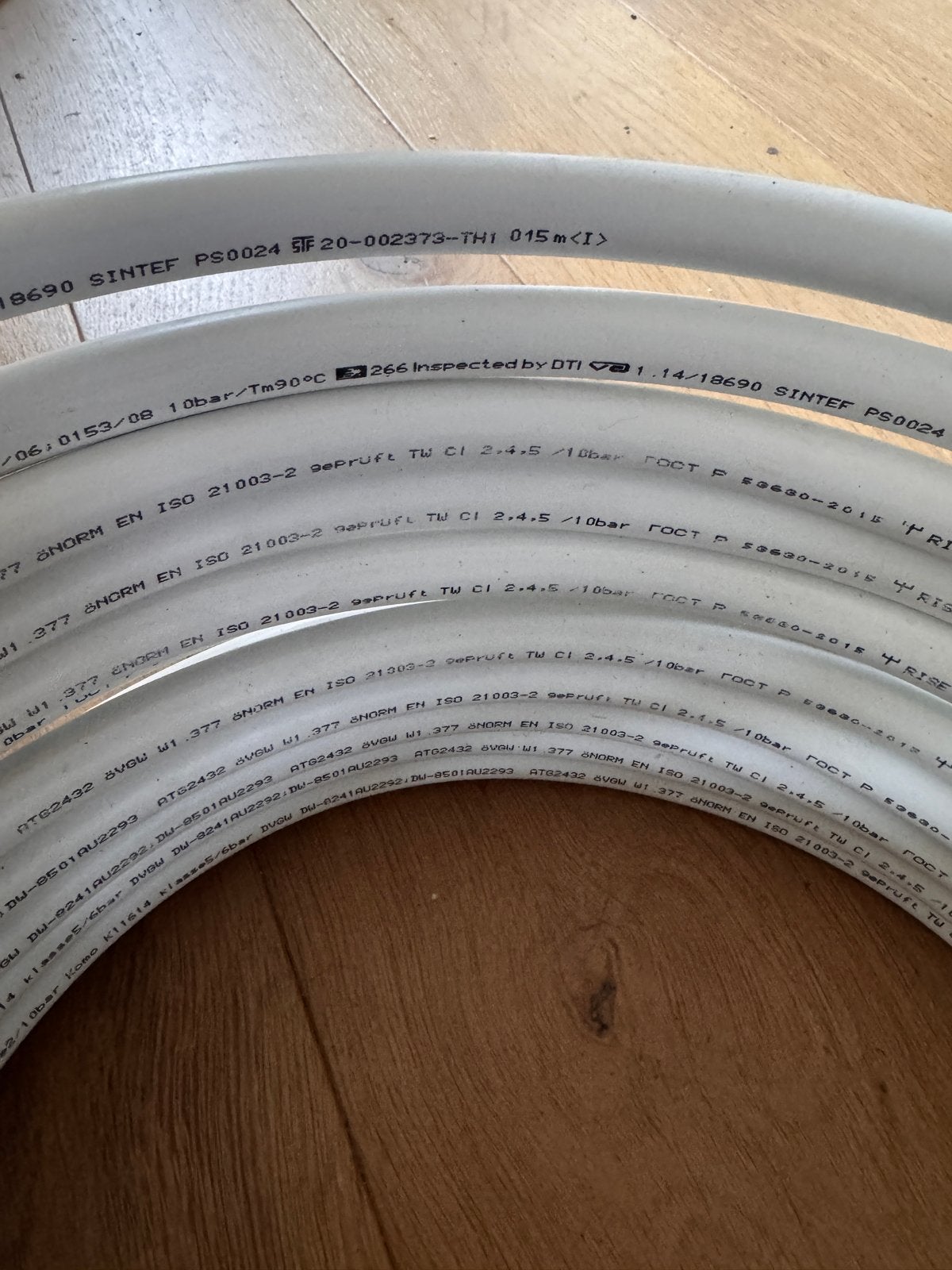 Henco meerlagenbuis 16-2 — 15m, Ophalen, Overige materialen, Minder dan 20 mm, 6 meter of meer