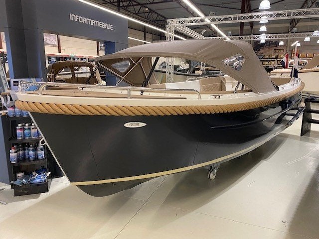 Primeur 700 Lounge / 42PK Vetus / Showroom model  2026!, Niet ingevuld, Niet ingevuld, Niet ingevuld
