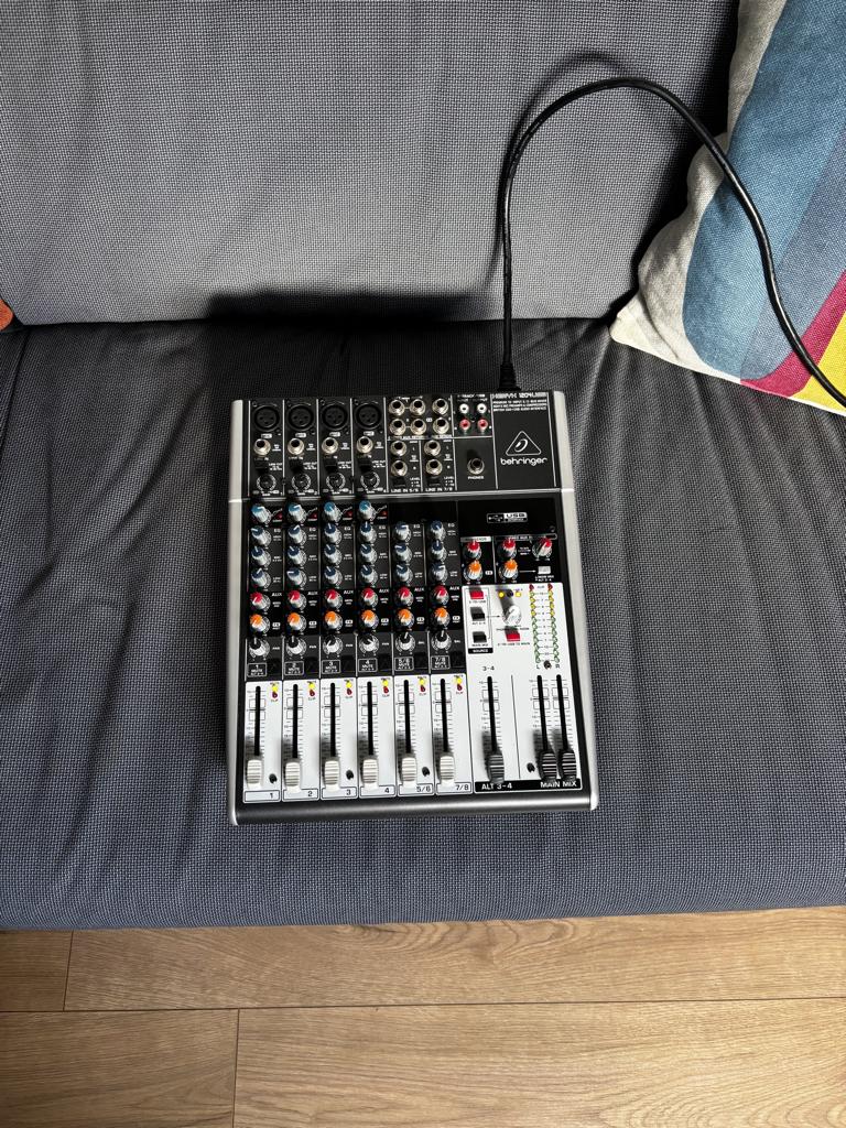 Behringer mixer Xenyx 1204usb, Muziek en Instrumenten, Ophalen, Gebruikt, 5 tot 10 kanalen