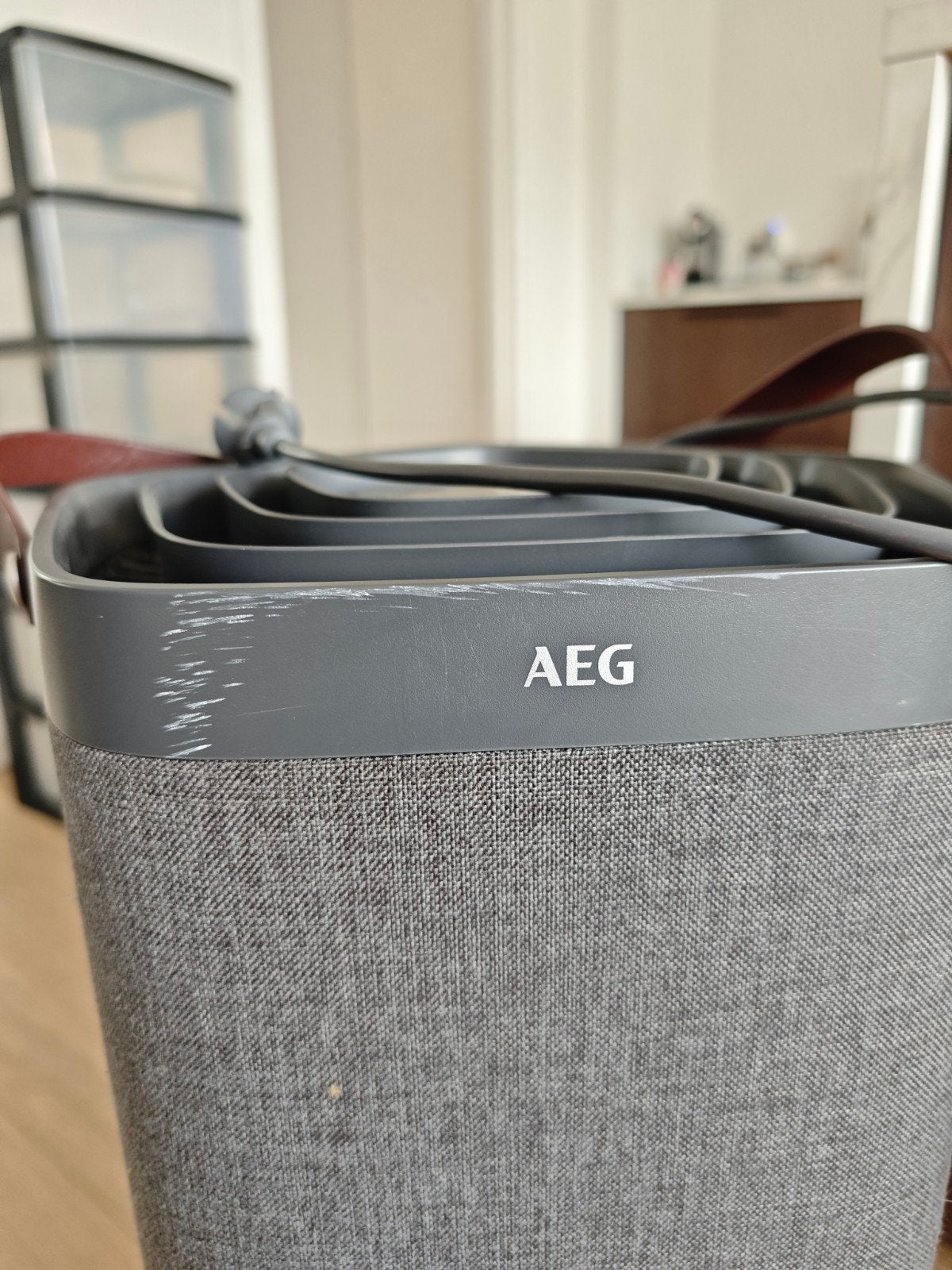 AEG Luchtreiniger - Stijlvol en Efficiënt, Ophalen