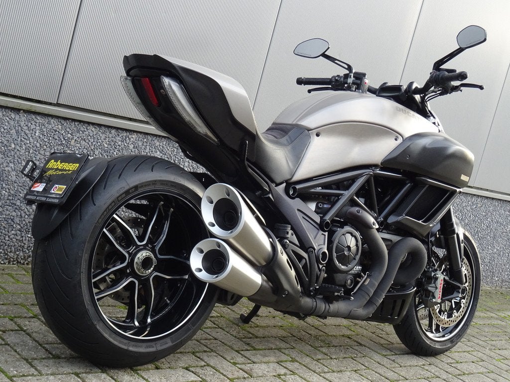 Ducati DIAVEL TITANIUM (bj 2016), 1198 cc, Bedrijf, Naked bike