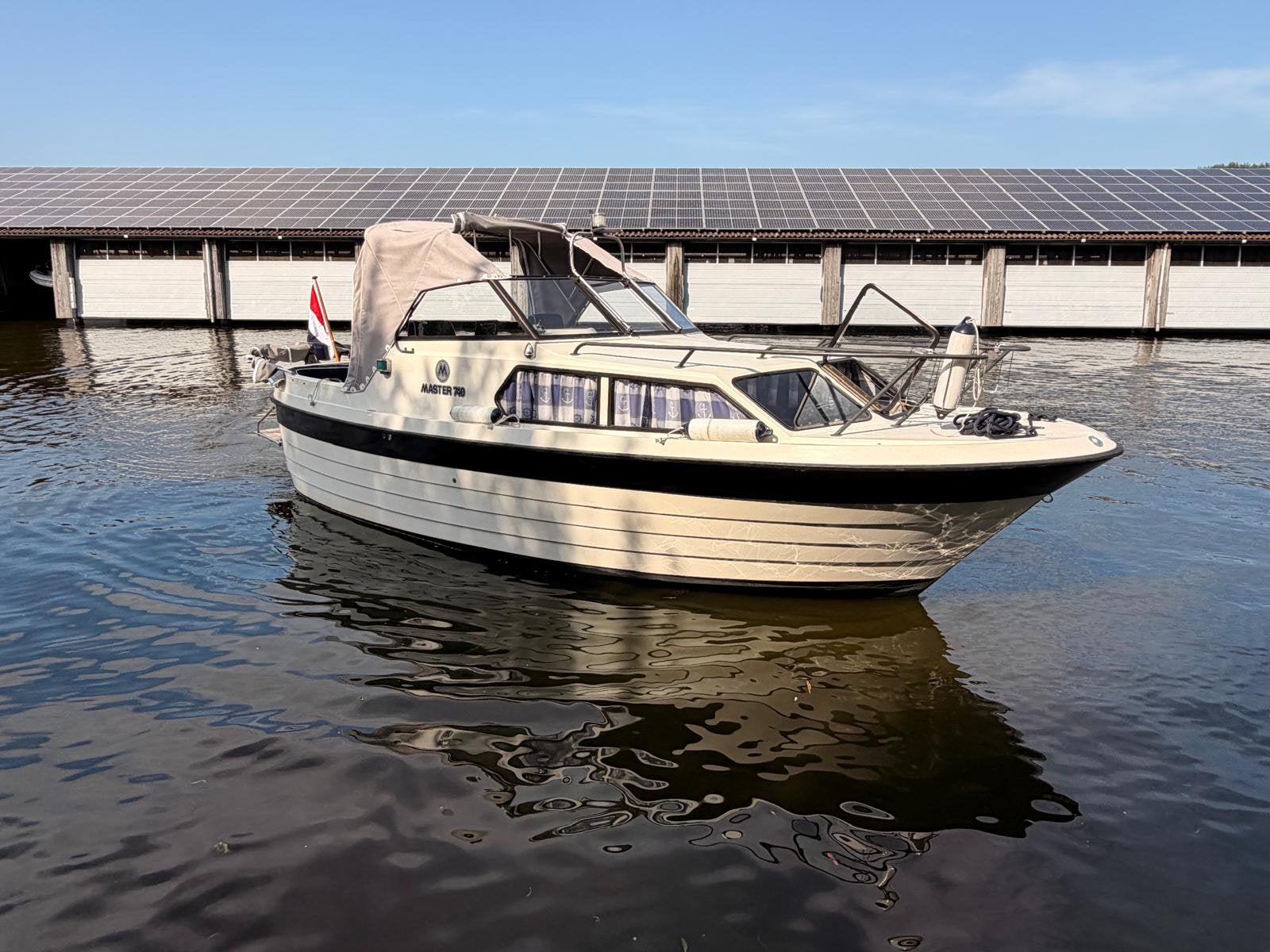 Master 740 spitsgatter met recente 4 cilinder Vetus motor, Ophalen, Overige merken, Binnenboordmotor, Diesel