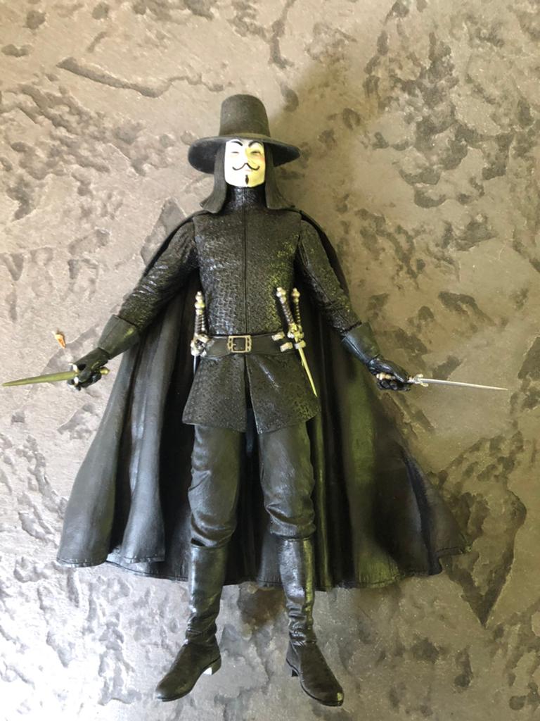 V for Vendetta  sound action figure neca  2007 12 inch, Verzamelen, Poppen, Ophalen, Zo goed als nieuw, Pop