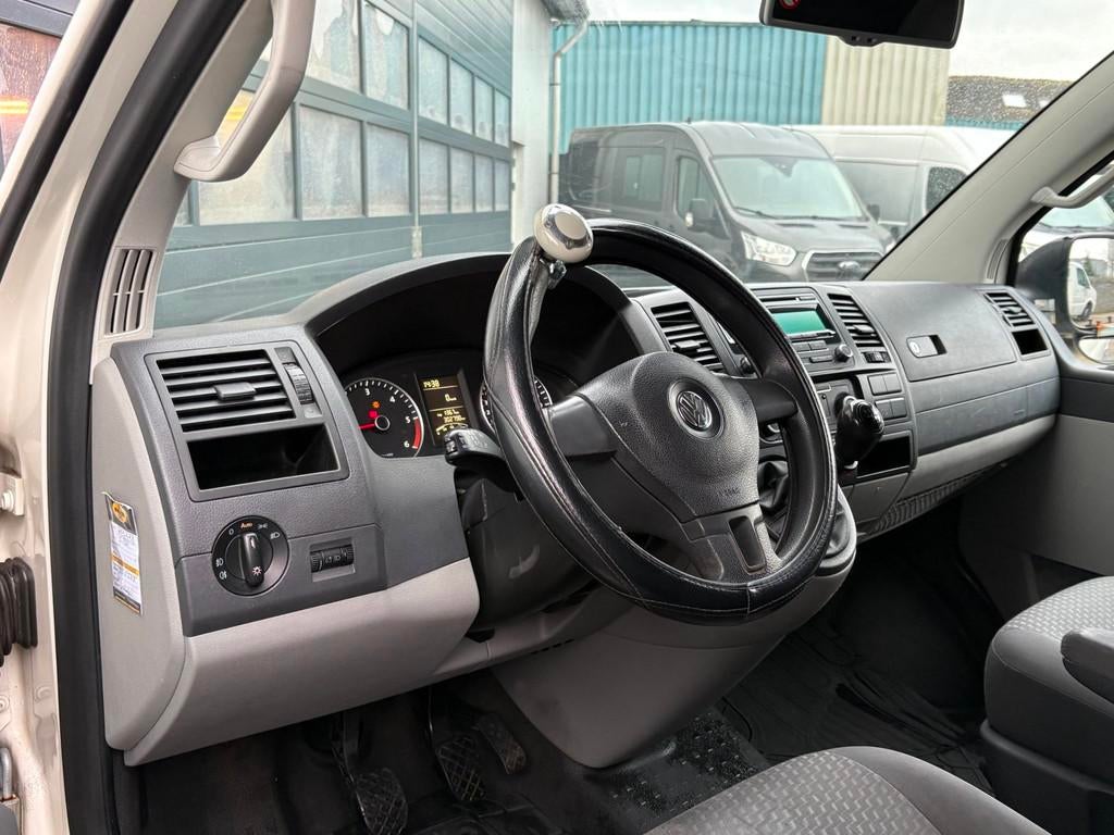 Volkswagen Transporter T5 2.0TDI L1H1 Airco Cruise EURO 5, Auto's, Voorwielaandrijving, Euro 5, Stof, Gebruikt