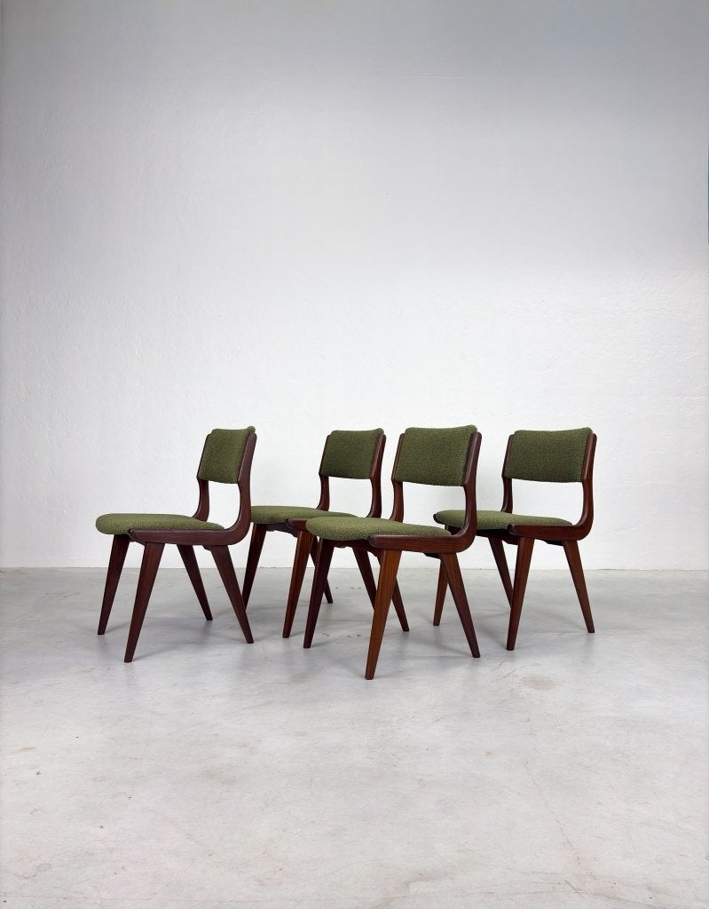 Set Vintage Eetkamerstoelen van Teakhout, Ophalen, Hout, Bruin, Dutch design, Scandinavisch, Deens, Vintage, Mid-century