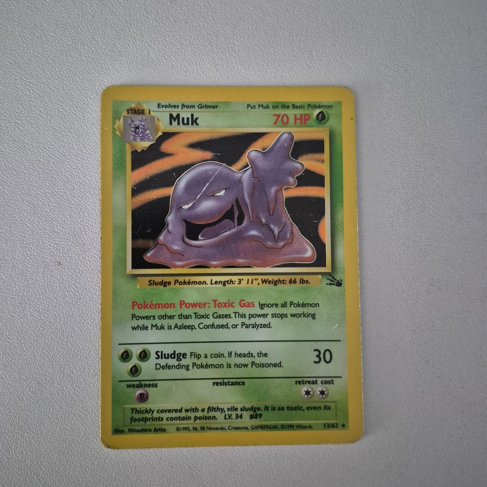 Pokémon Kaart Muk Fossil Holo, Ophalen of Verzenden, Zo goed als nieuw