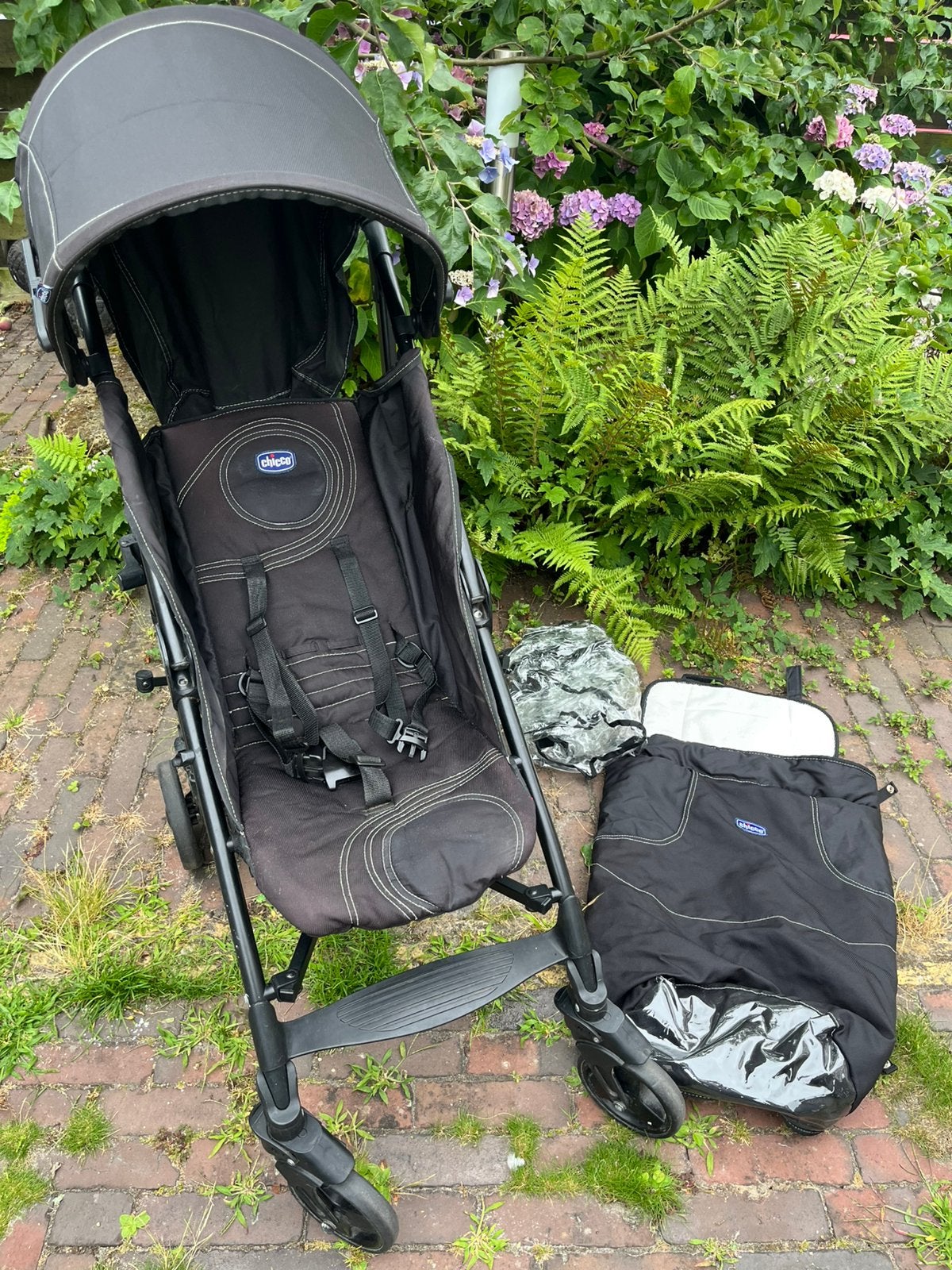Chicco Lite Way buggy kinderwagen regenhoes voetenzak zonkap, Kinderen en Baby's, Buggy's, Ophalen, Gebruikt, Verstelbare rugleuning