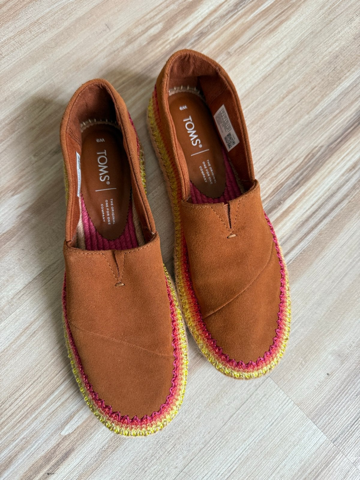 TOMS Espadrilles - maat 40, Kleding | Dames, Ophalen of Verzenden, Zo goed als nieuw, Bruin, Espadrilles of Moccasins