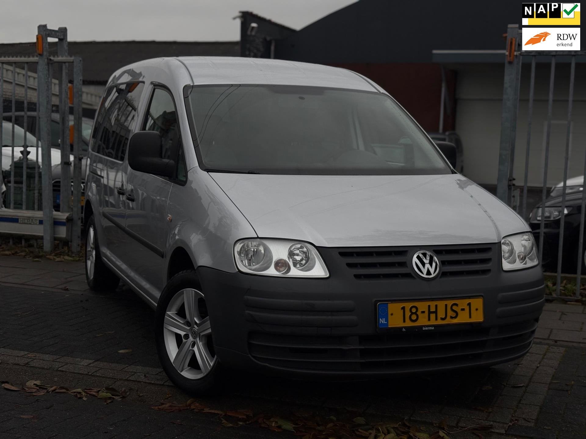 Volkswagen Caddy 1.6 Trendline 5+1 Rolstoelvervoer | rolstoe, Auto's, Volkswagen, Voorwielaandrijving, 730 kg, Gebruikt, 4 cilinders