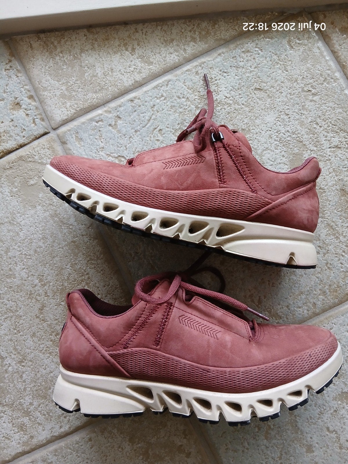 Ecco maat 40  goretex, Kleding | Dames, Schoenen, Ecco, Schoenen met lage hakken, Overige kleuren, Ophalen of Verzenden
