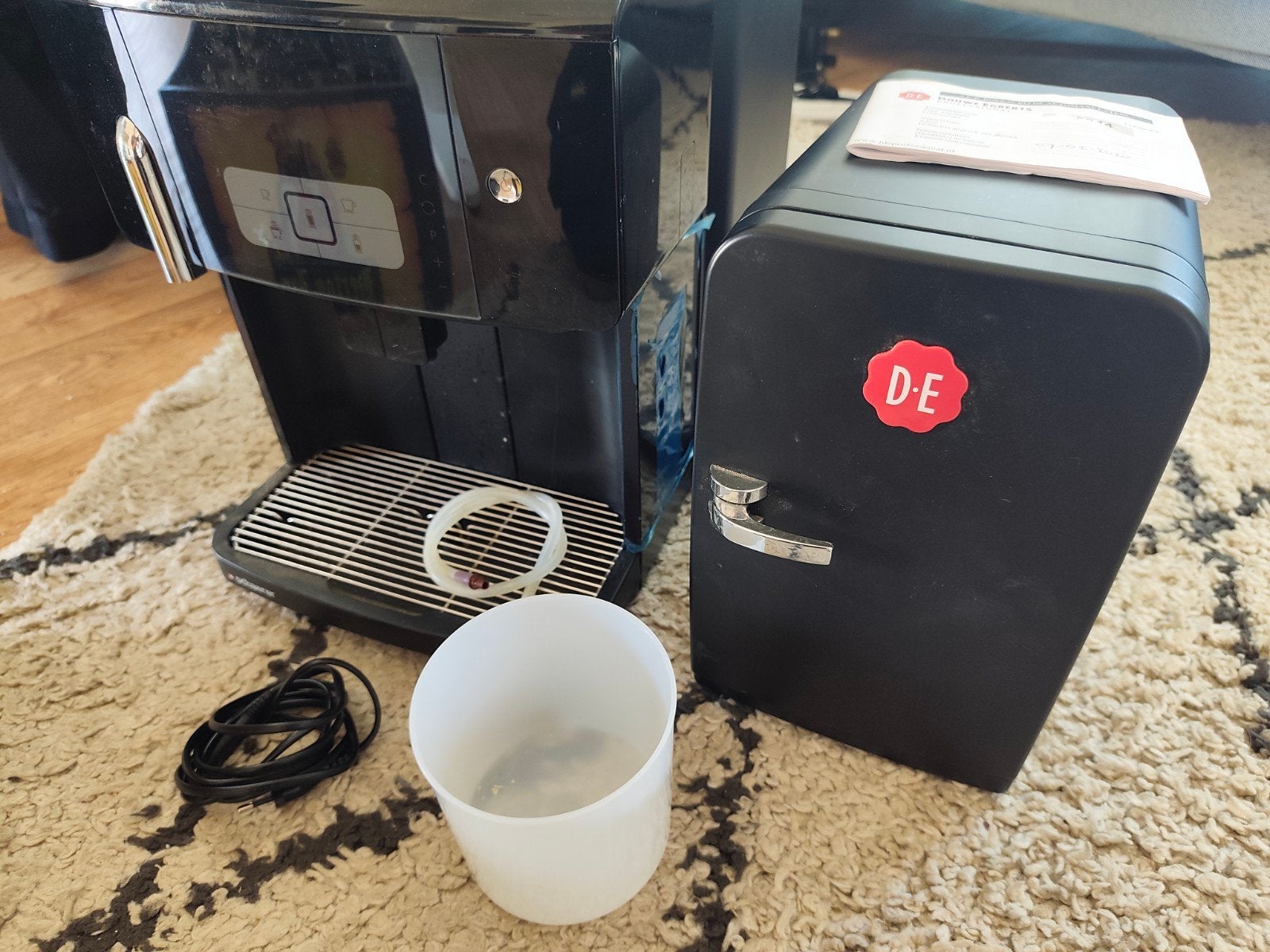 Schaerer Coffee Joy Koffiemachine met Melkkoelkast, 10 kopjes of meer, Ophalen, Zo goed als nieuw, Koffiemachine