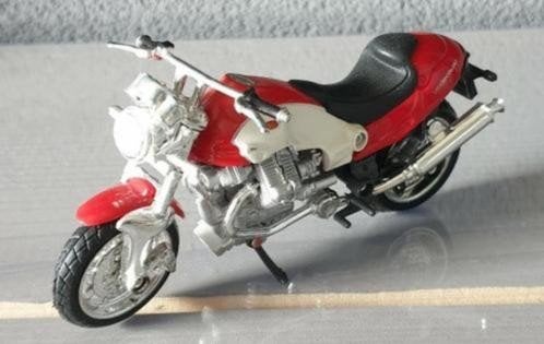 Uit de Maisto serie, de Moto Guzi Centauro, Ophalen of Verzenden, Motor