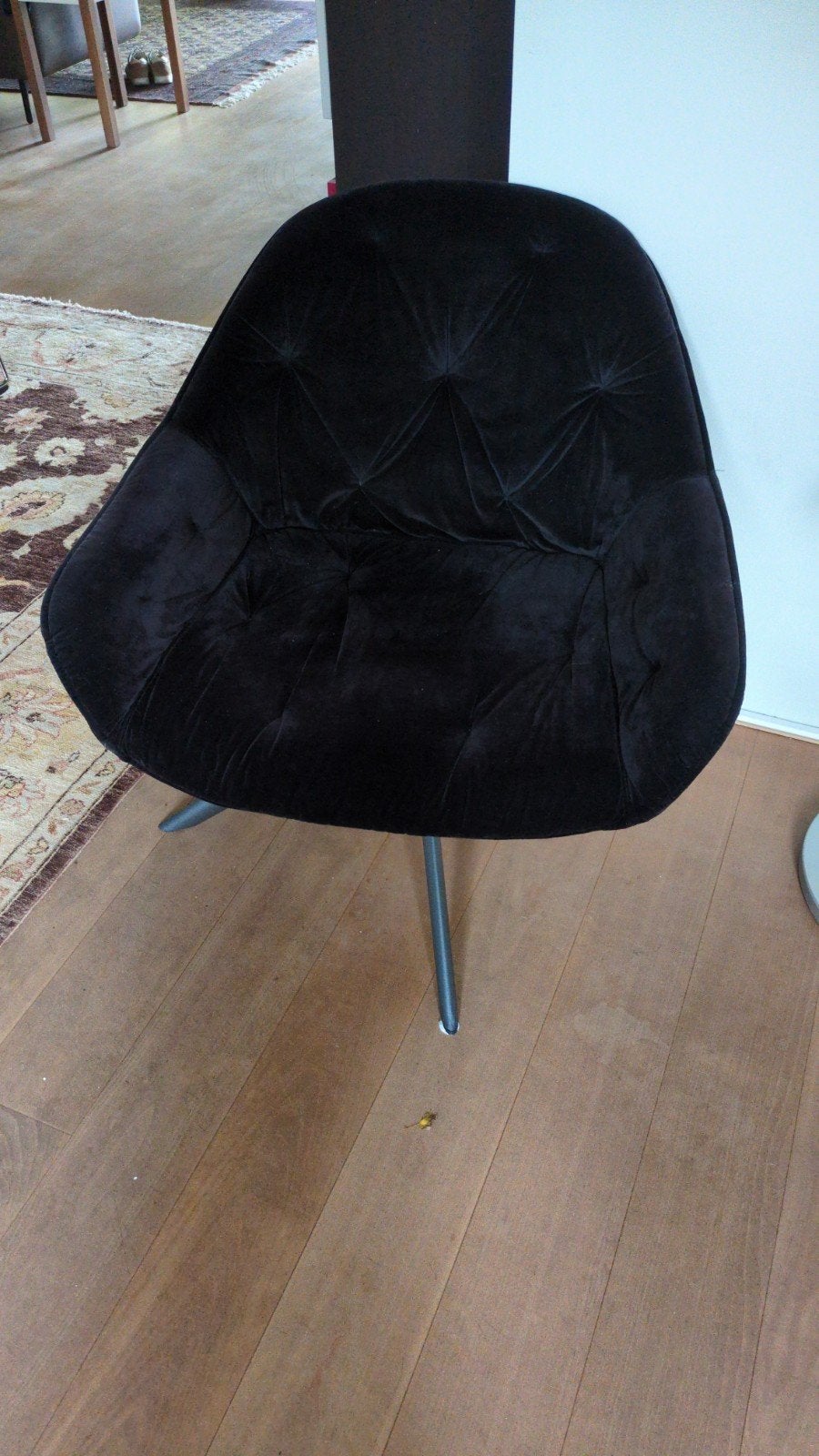 Zwarte fluwelen draai fauteuil - Zo goed als nieuw, Huis en Inrichting, Zwart, Ophalen of Verzenden, Zo goed als nieuw, Metaal