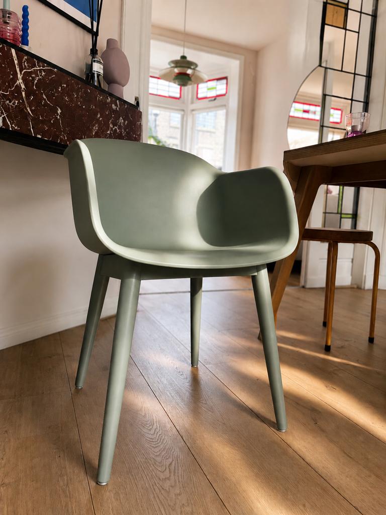 Scandinavisch Design eetkamerstoel groen Muuto Fiber Wood, Huis en Inrichting, Stoelen, Ophalen, Overige kleuren, Zo goed als nieuw