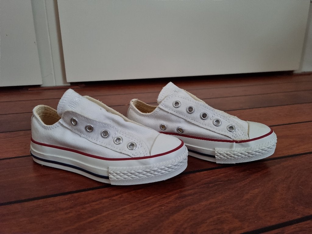 CONVERSE schoenen maat 10.5 / 27 ** NIEUW **, Converse, Jongen of Meisje, Schoenen, Nieuw